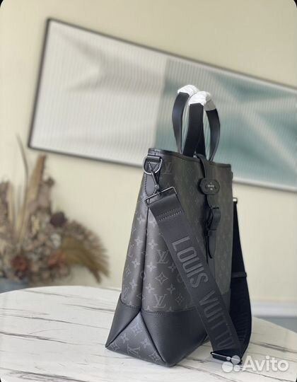 Сумка-шопер Luis vuitton