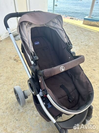 Коляска Chicco 2 в 1