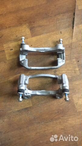 Скоба заднего суппорта Пежо Боксер 3