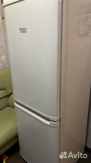 Холодильник hotpoint ariston бу