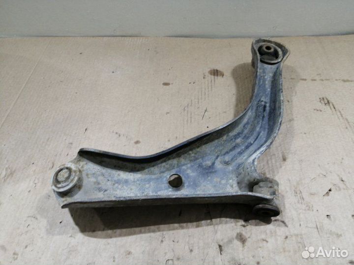 Рычаг подвески левый Ford Maverick TM1 GZ 2006