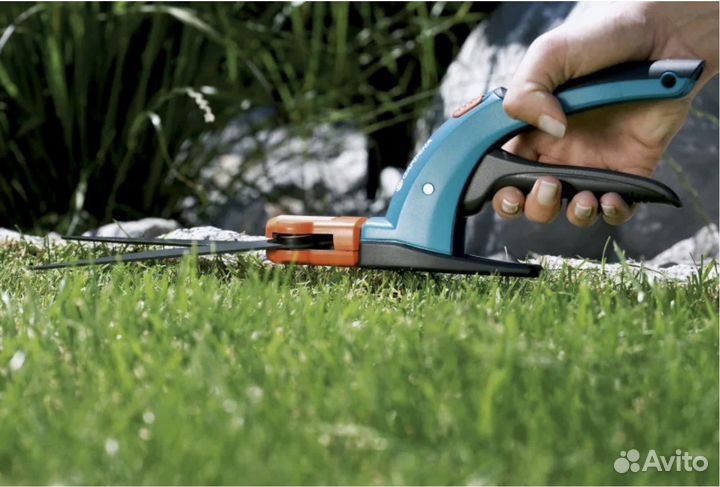 Поворотные ножницы для травы Comfort Gardena 08734