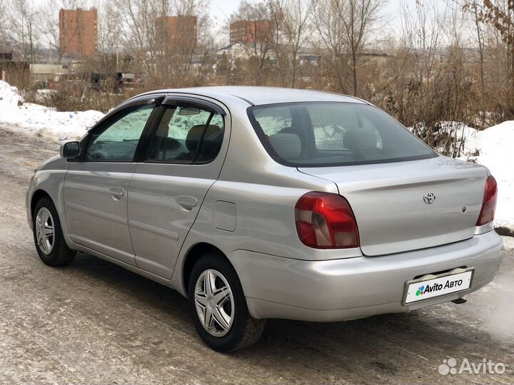 Toyota Platz 1.5 AT, 2000, 180 000 км