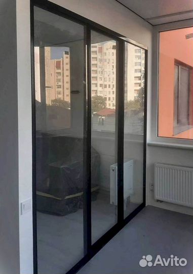 Стеклянная перегородка