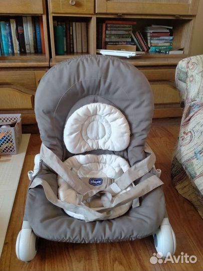 Шезлонг детский chicco