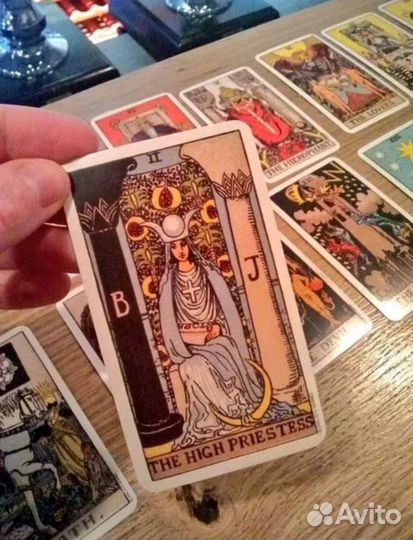 Расклад на картах Таро, ответы на вопросы, гадание