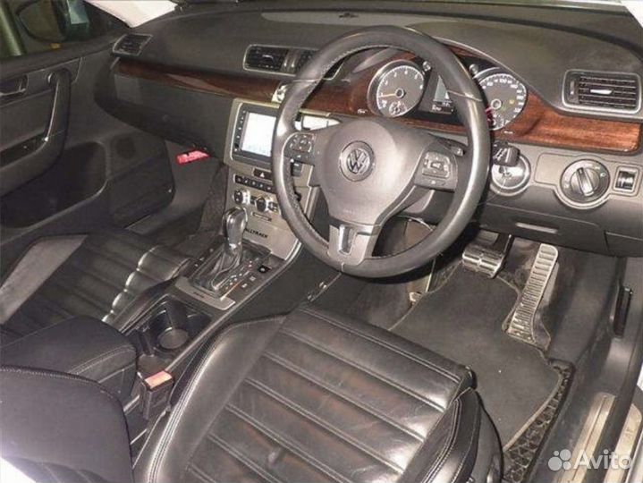 В разборе Volkswagen Passat Alltrack (B7) 2012г