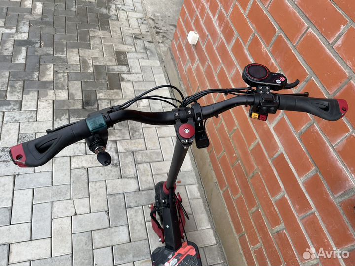 Самокат взрослый kugoo g1