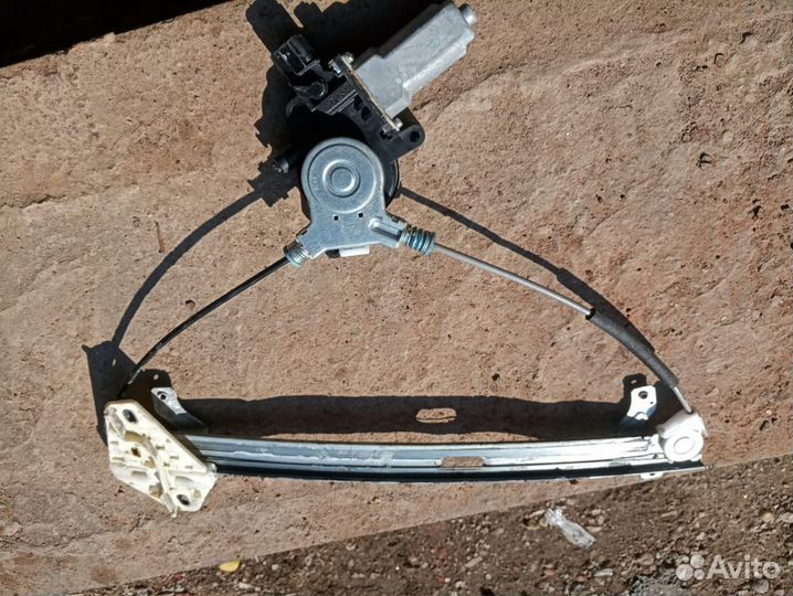 Стеклоподъемник передний задний Хонда Аккорд 7