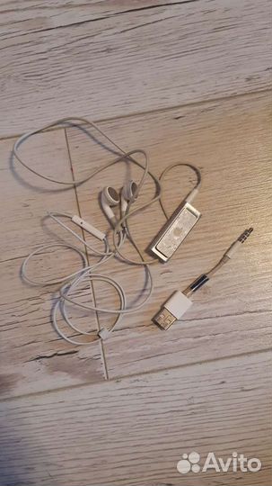 Плеер apple iPod Shuffle с родными наушниками и шн