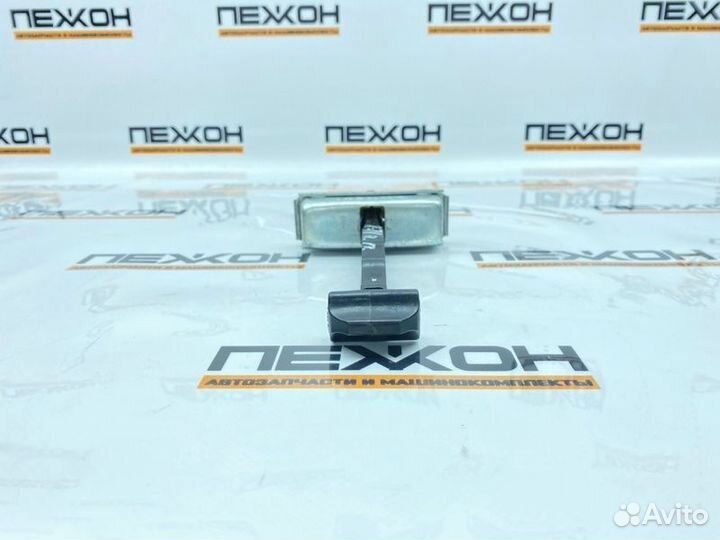 Ограничитель двери передний Land Rover Discovery