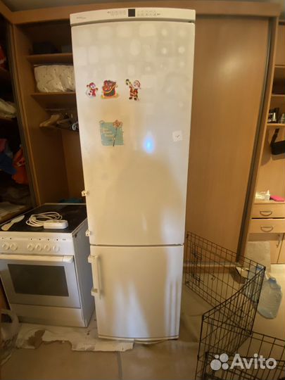 Холодильник Liebherr б/у