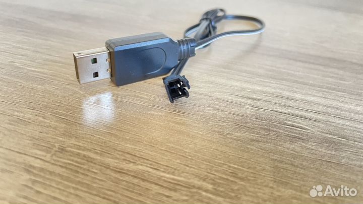 Провод зарядки с разъемом YP