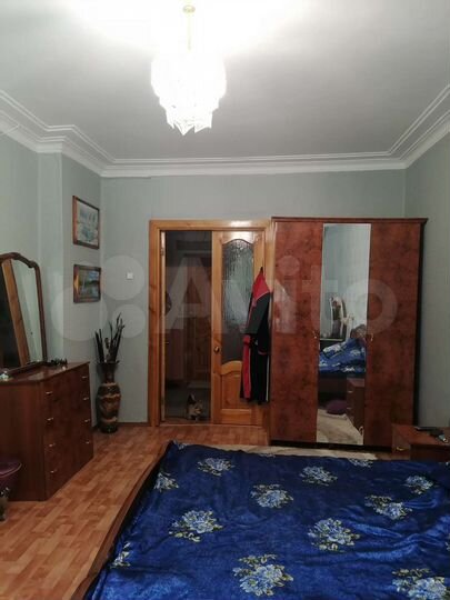 3-к. квартира, 87 м², 1/3 эт.