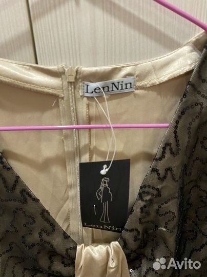 Нарядное платье