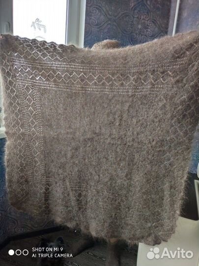 Пуховый платок из козьей шерсти. ручная работа