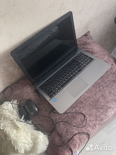 Asus