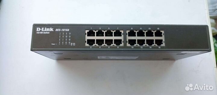 D-Link DES-1016A (коммутатор)