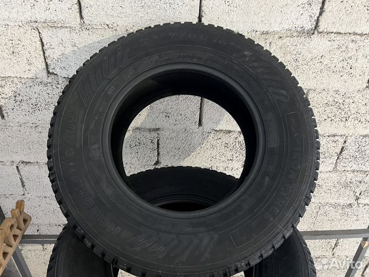 Ikon Tyres Nordman 8 235/70 R16 106T