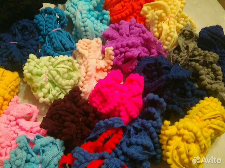 Тесьма помпон