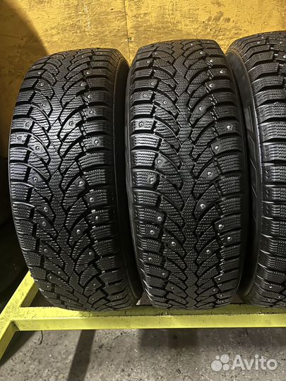 Pirelli Formula Ice 195/65 R15