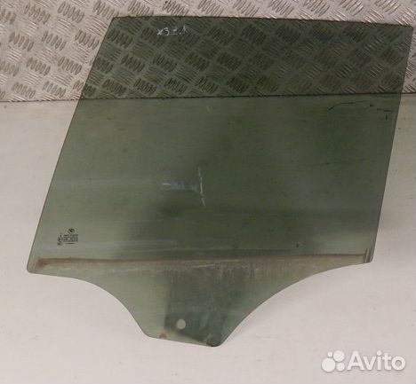 Стекло дверное BMW E83