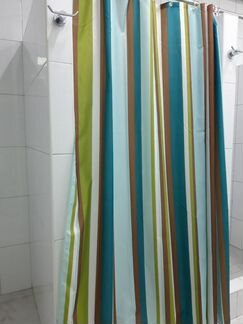 Плотная штора в ванную