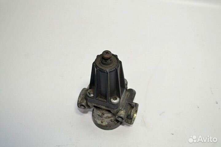 Регулятор давления воздуха MAN TGA 18.480 (01.00)