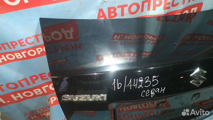 Крышка багажника Сузуки SX4
