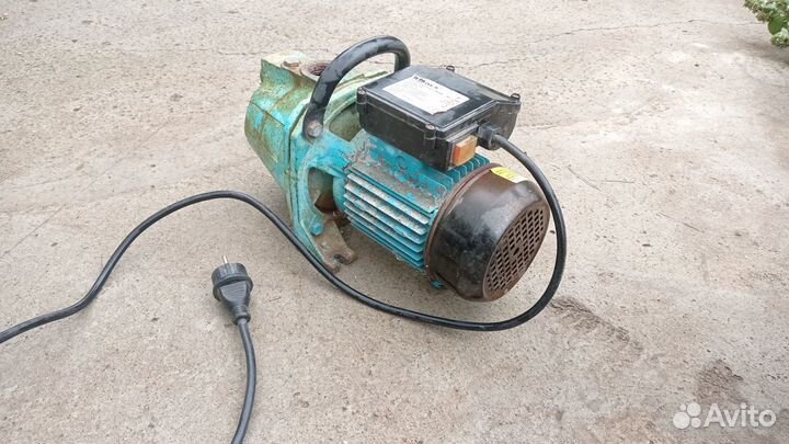 Насос поверхностный бу XKJ-1300I