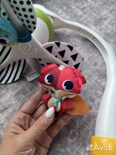 Мобиль на кроватку tiny love