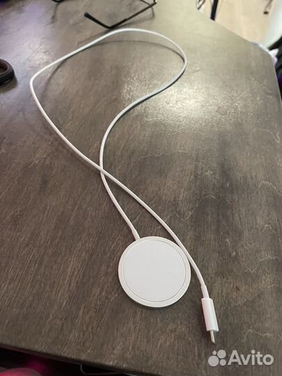 Беспроводная зарядка для iPhone magsafe
