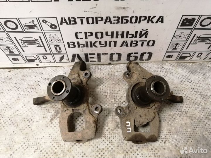 Кулак поворотный правый Mitsubishi Pajero 2