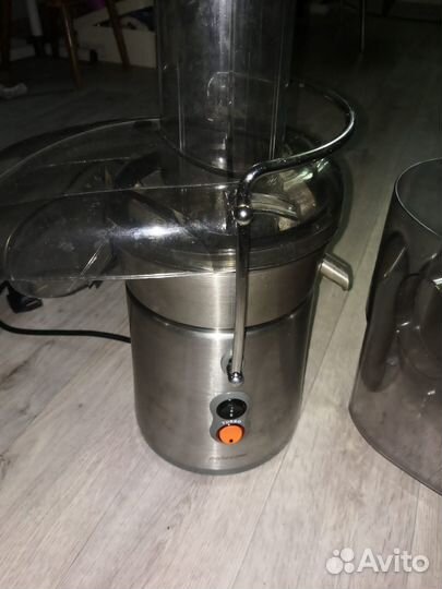 Продам соковыжималку Zelmer 476