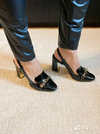 Туфли кожаные лакированные Karl Lagerfeld, 37