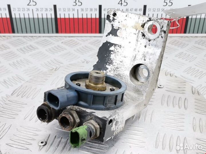 Корпус топливного фильтра для Iveco EuroCargo 2