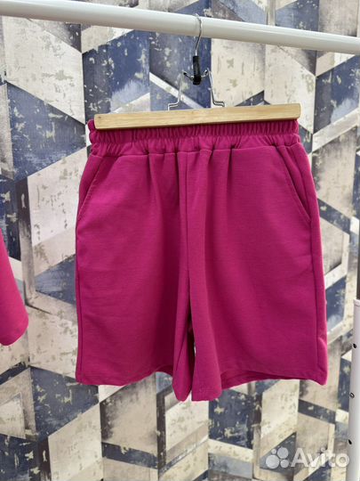 Костюм новый фуксия