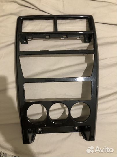 Консоль на priora 2 вырезанная под магнитофон