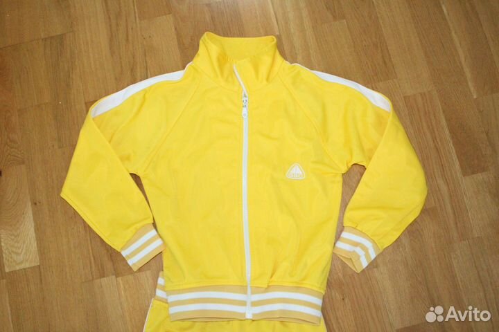 Спортивный костюм