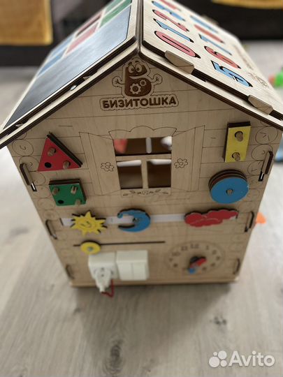 Бизиборд домик большой 55 см бизитошка