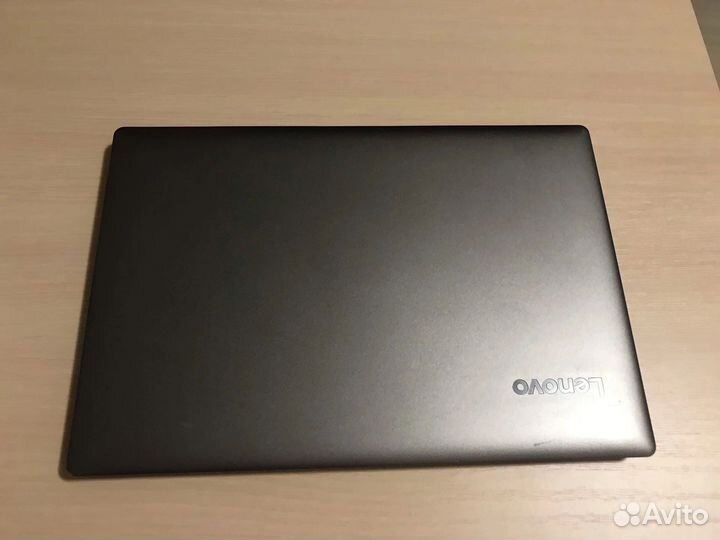 Lenovo ноутбук