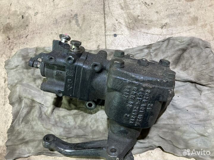 Рулевой редуктор BMW E38