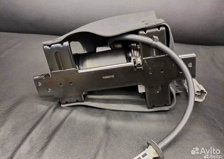 Компрессор пневмо подвески Инфинити QX56 QX80