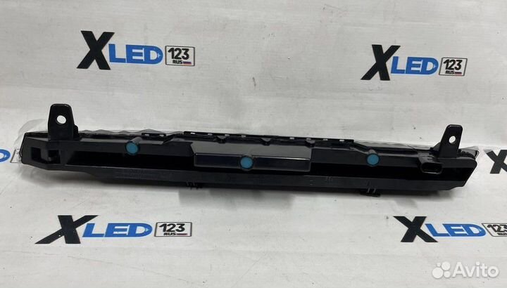 Поворотник дхо Audi Q7 Q 7 правый 12 pin