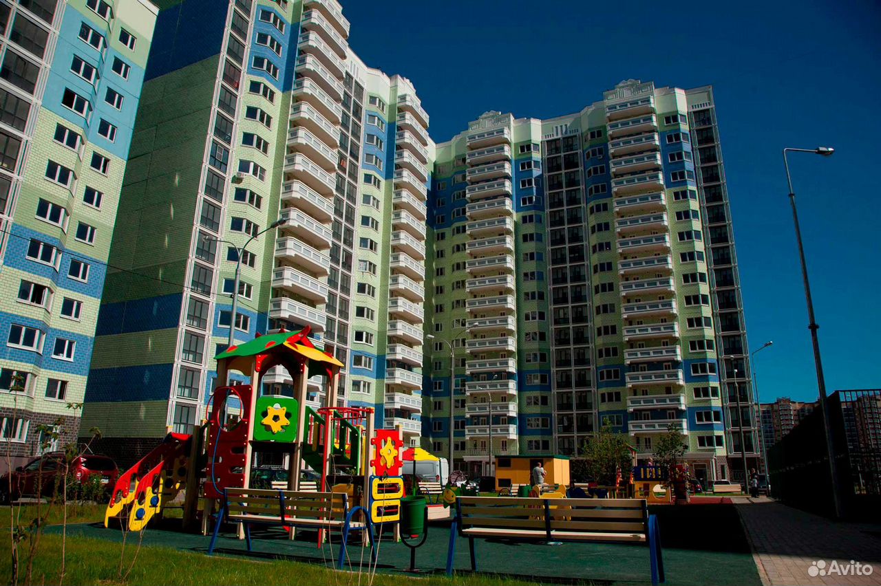 Коттеджи боровая бердск. Микрорайон южный котельники летом. Микрорайон южный искитим. Южнодомодедовская 16 домодедово. Домодедово улица курыжова.