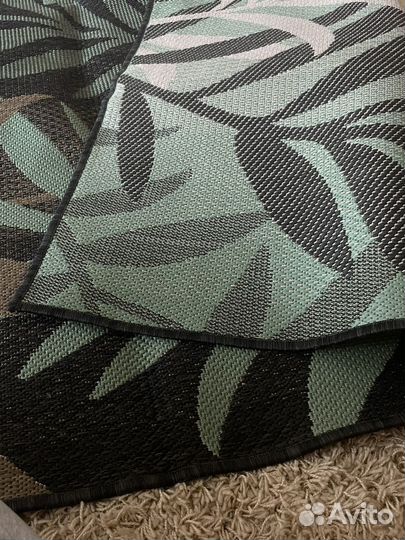 Ковры и паласы новые