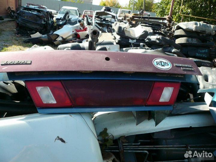 Крышка багажника Vaz 2115