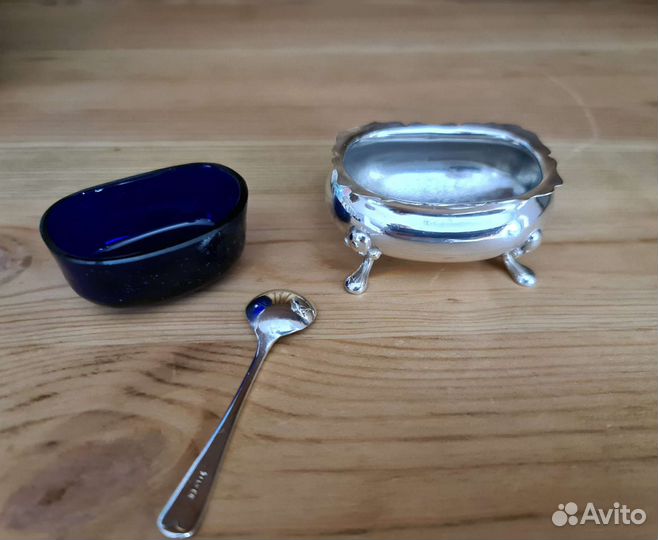 Серебряная солонка антикварная