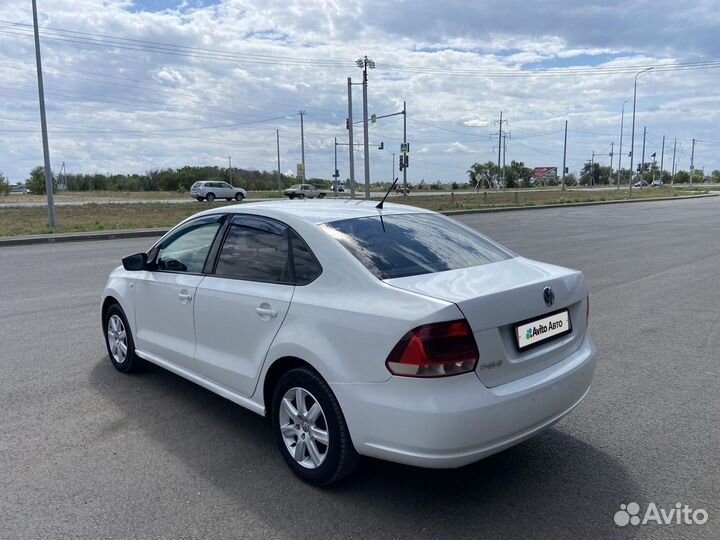 Volkswagen Polo 1.6 AT, 2013, 163 356 км