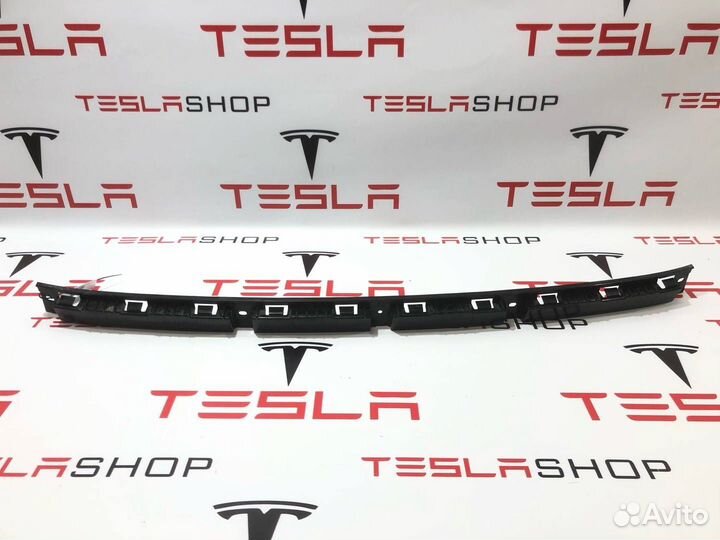 Кронштейн крепления бампера заднего Tesla Model X